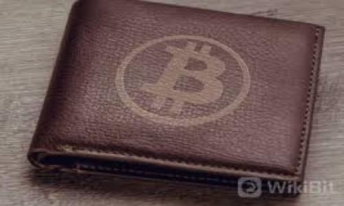 加密货币行情是指特定时间段内，加密货币的市场价格、交易量、市场趋势等信息的汇总和分析。这些信息通常由各类交易所、金融机构以及加密货币数据平台提供。通过分析加密货币的行情，投资者能够更好地把握市场动向，做出明智的投资决策。

什么是加密货币市场行情

加密货币市场是一个高度波动的领域，投资者常常需要关注不同加密货币的市场行情，以获取最新价格信息和交易建议。加密货币行情不仅包括价格变化，还涉及各类数字货币的市值、交易所的交易量、成交价、历史数据等，帮助投资者理解大盘走势和市场情绪。

行情信息的更新速度非常快，很多交易所和数据平台提供实时行情，确保投资者能够在第一时间获取最新信息。更直观地说，加密货币行情像是市场的“导航系统”，可以帮助投资者找到最佳交易时机。

加密货币行情的组成

加密货币行情通常由以下几个主要因素组成：

ul
    listrong价格：/strong每种加密货币在特定时间的市场交易价格。/li
    listrong市场市值：/strong所有发行在外的加密货币数量乘以当前价格，反映市场的总体容量。/li
    listrong交易量：/strong在特定时间段内，一种加密货币的交易总量，通常以单位时间（如24小时）计量。/li
    listrong价格变动：/strong包括涨跌幅度，反映该货币最近一段时间的表现。/li
    listrong深度图：/strong显示当前市场上买卖的挂单情况，揭示市场流动性。/li
/ul

加密货币行情的作用

了解加密货币行情对投资者来说至关重要，原因包括：

ul
    listrong指导投资决策：/strong通过行情分析，投资者可以判断市场趋势，从而制定投资策略。/li
    listrong风险管理：/strong行情波动大的情况下，投资者可以根据实时数据做出止损或止盈决策。/li
    listrong捕捉投资机会：/strong了解行情可以帮助投资者在合适的时机入场或离场。/li
/ul

如何查看加密货币行情

投资者可以通过多种途径查看加密货币行情：

ul
    listrong加密货币交易所：/strong大多数加密货币交易所提供实时行情数据，包括币安、火币、Coinbase等。/li
    listrong数据聚合平台：/strong像CoinMarketCap、CoinGecko等网站集中展示多种加密货币的行情信息。/li
    listrong新闻网站和分析工具：/strong一些专业的财经新闻网站和分析工具也提供行情信息，部分网站提供深度分析。/li
/ul

加密货币行情的变化影响因素

加密货币行情波动受多种因素影响，以下几点尤为关键：

ul
    listrong市场供需：/strong需求增加而供应减少，价格通常会上涨；反之亦然。/li
    listrong市场情绪：/strong投资者情绪、市场新闻及各类事件均会影响市场情绪，进而影响价格。/li
    listrong政府政策：/strong对于加密货币的法律、政策等也会对市场产生重要影响。/li
    listrong技术升级：/strong如果某个项目发布了重大更新，可能会吸引大量投资者，从而推动诸如比特币这样的加密货币价格上涨。/li
/ul

总结

加密货币行情提供了市场中重要的信息，能够帮助投资者做出更明智的决策。无论是在分析市场趋势、追踪价格变化，还是在进行交易操作时，实时的行情数据都是不可或缺的。在投资加密货币前，充分了解行情以及各类影响因素，将有助于提高投资的成功率。

---

### 可能相关的问题

1. 加密货币行情的实时更新如何实现？
2. 如何分析加密货币行情的波动？
3. 在加密货币投资中，行情数据的重要性是什么？
4. 如何利用加密货币行情预测价格走势？
5. 不同交易所的行情数据是否一致？为什么？

请确认是否继续展开以上问题，或者有其他需求。